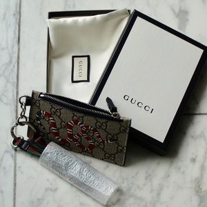 gucci snake card case